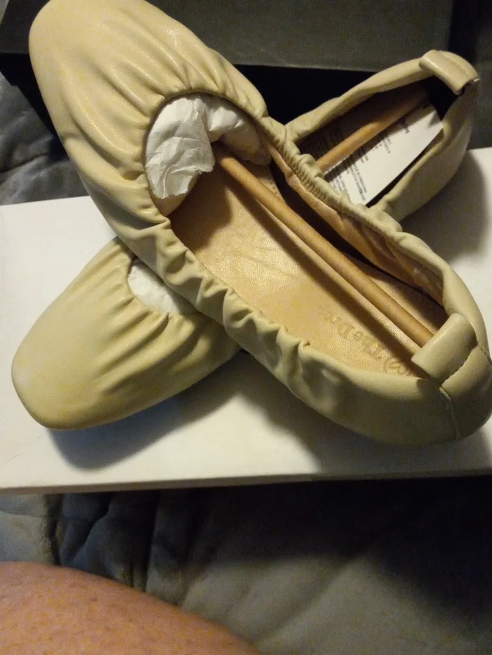 Women's Neutral Beige Elastic-Top Ballet Flats